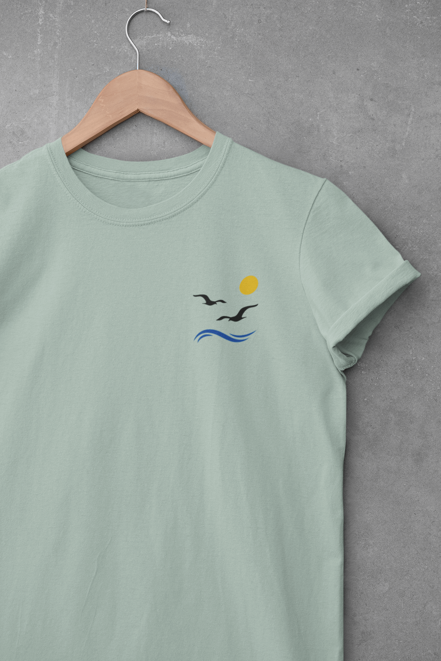 Gaivota - Minimal Unisex T-Shirt - Atlantic Wave