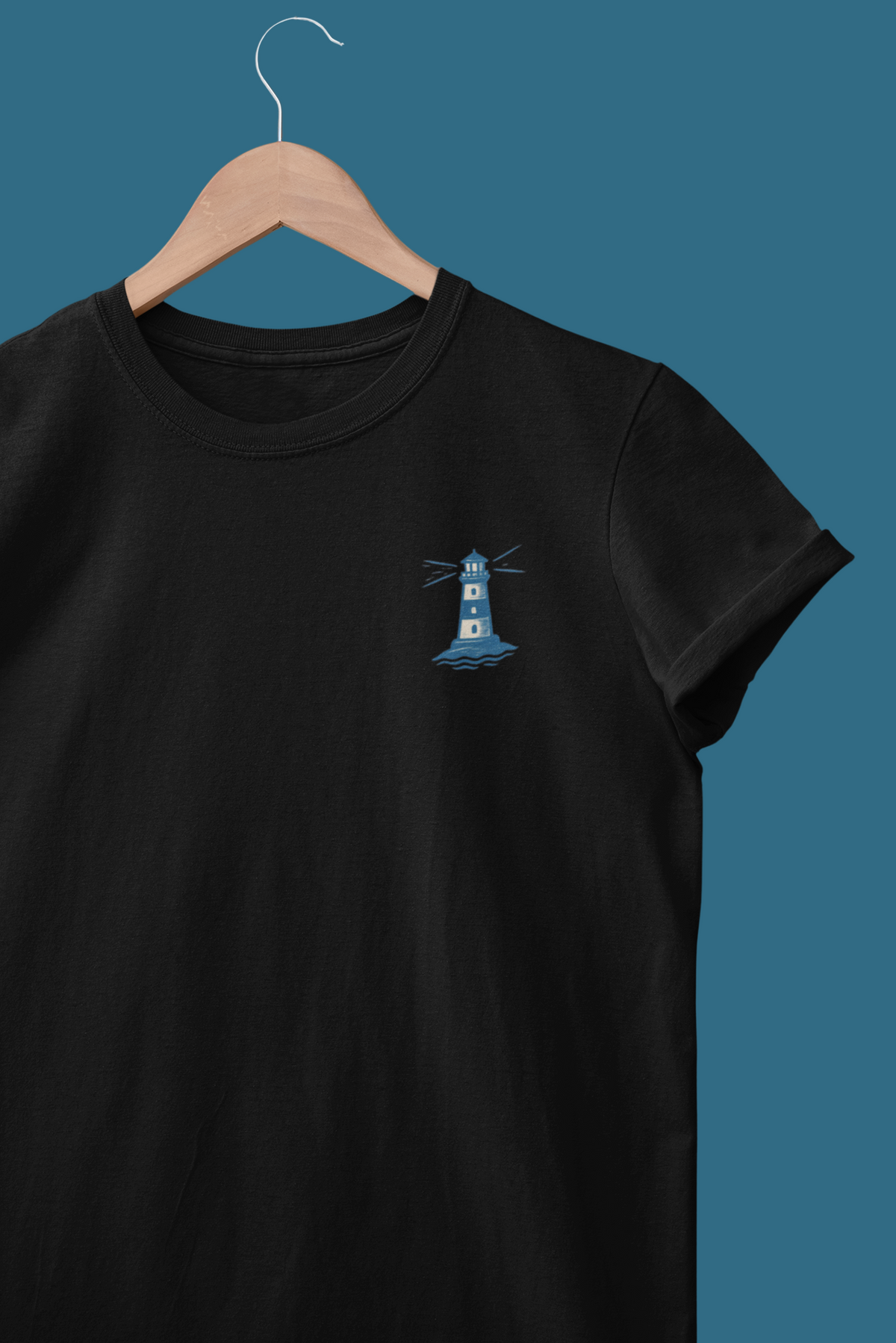 Sustainable shirt inspired by Portugal’s coastal lighthouses.

