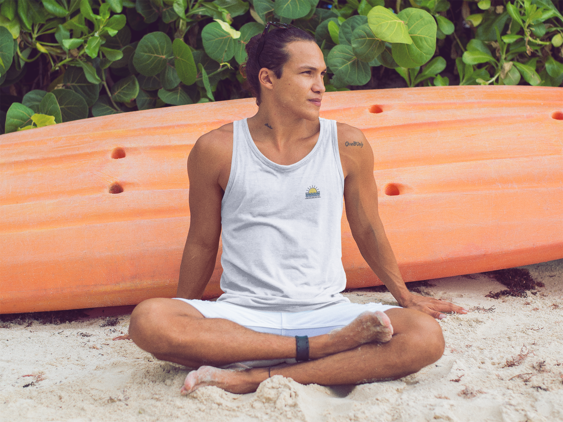 Close-up of the Minimal Sunset Logo on Men’s Tank Top, inspired by Portugal’s coast.