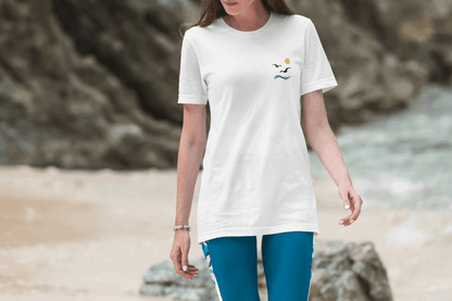 Gaivota - Minimal Unisex T-Shirt - Atlantic Wave