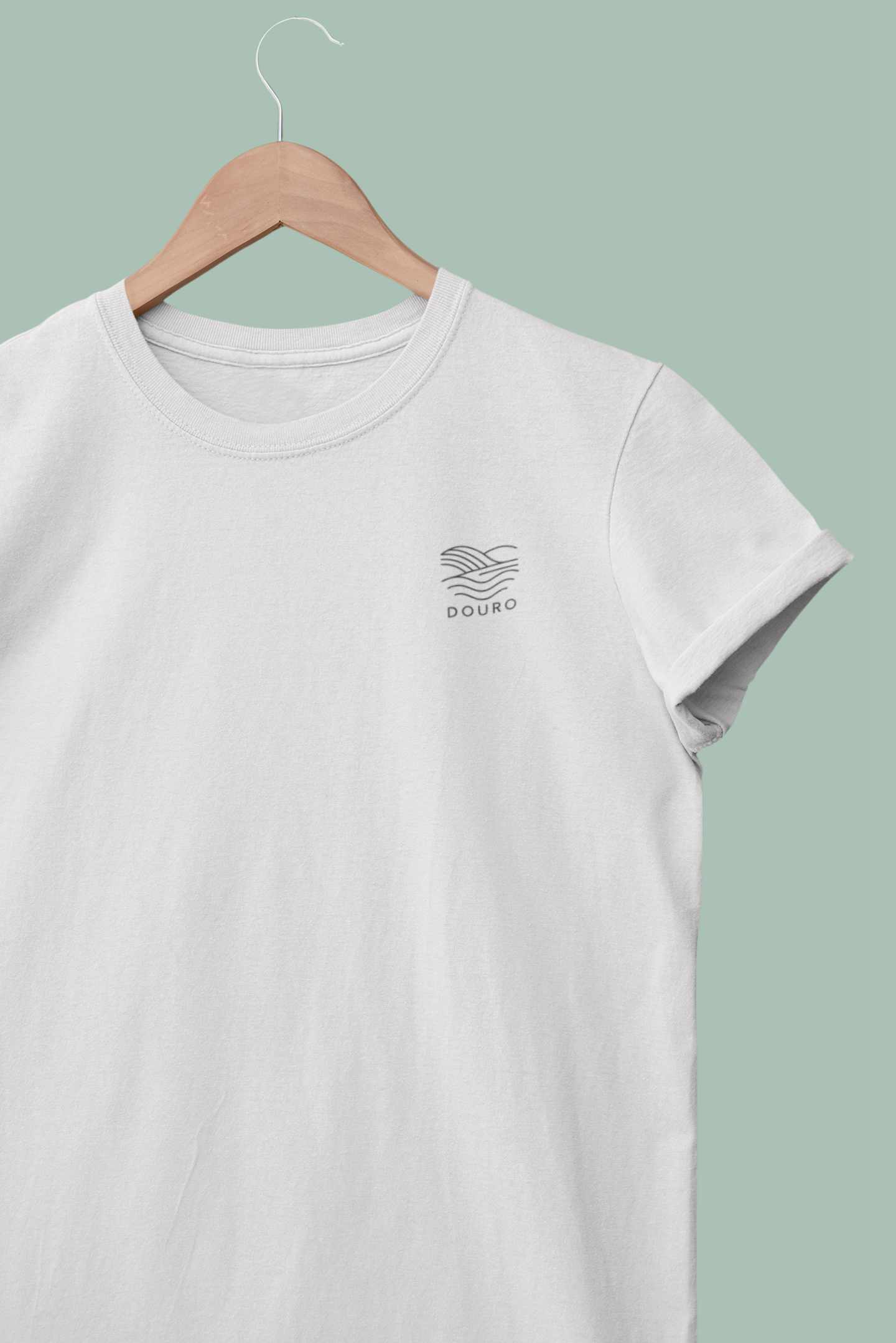 Sustainable t-shirt with Douro landscape print.