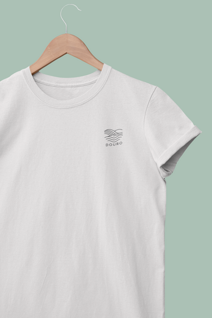 Sustainable t-shirt with Douro landscape print.