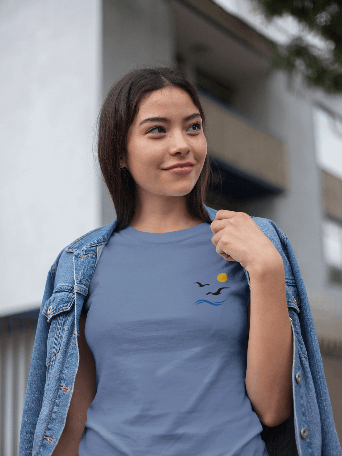 Gaivota - Minimal Unisex T-Shirt - Atlantic Wave