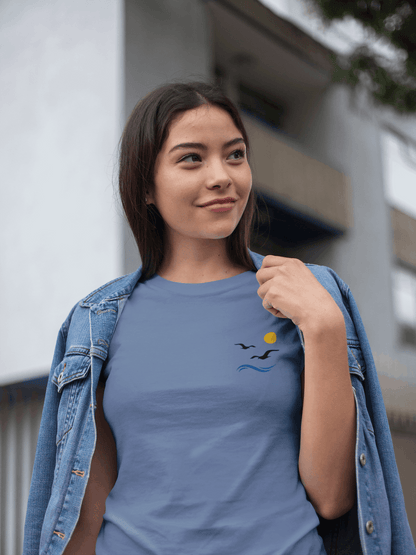 Gaivota - Minimal Unisex T-Shirt - Atlantic Wave