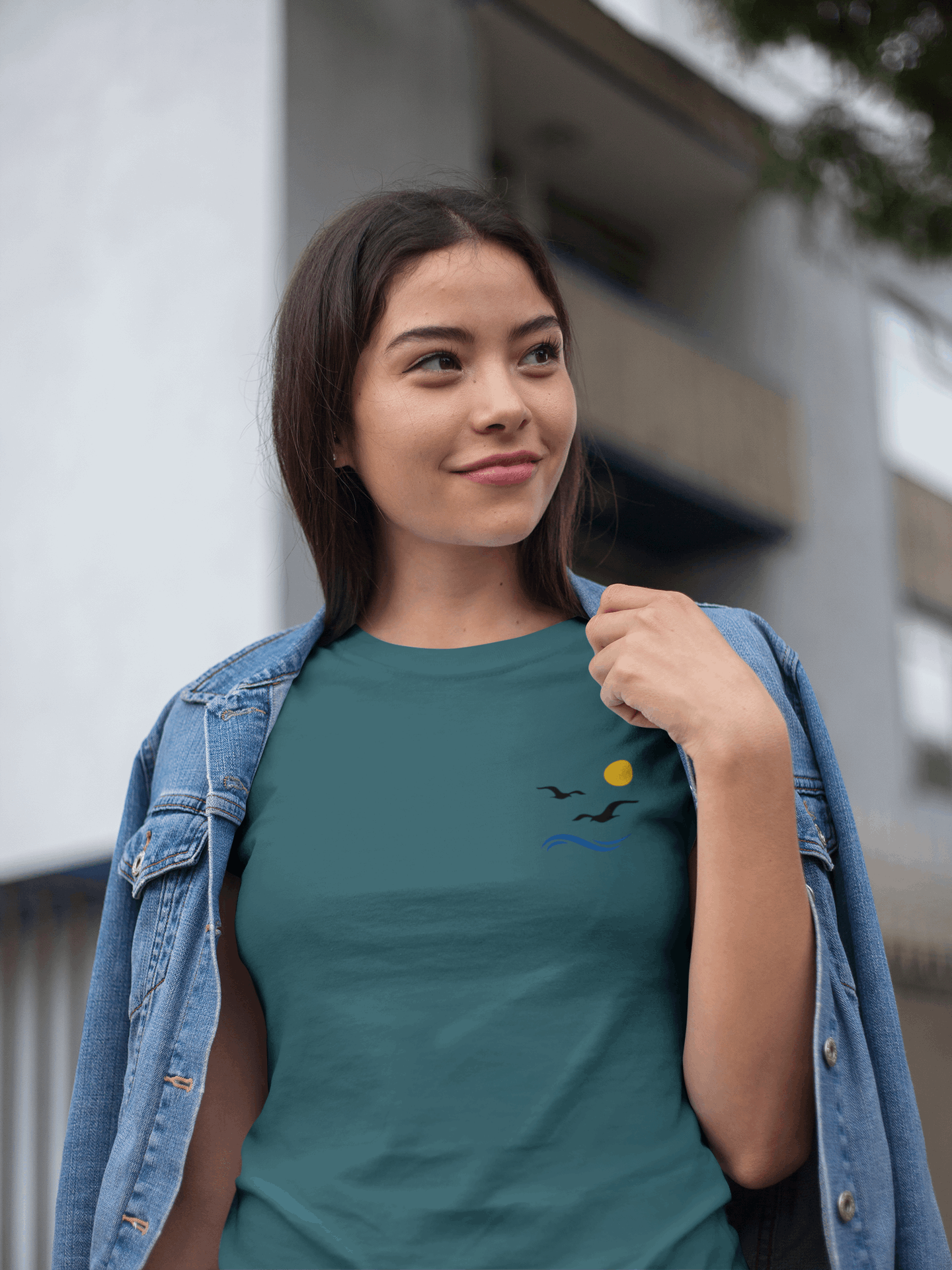 Gaivota - Minimal Unisex T-Shirt - Atlantic Wave