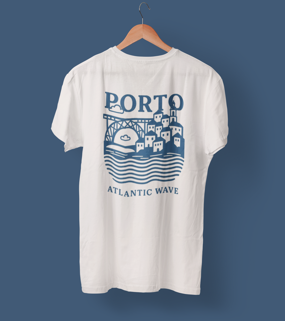 Organic shirt designed as a gift from Porto.

