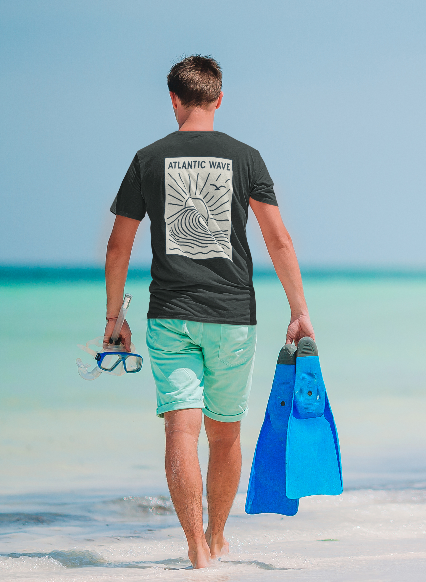 Retro surf style t-shirt made from GOTS-certified organic cotton.